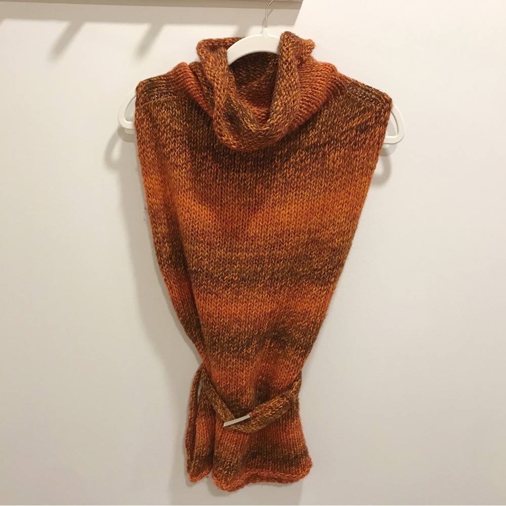 UNITED COLORS OF BENETTON WOMEN'S BROWN MIX WOOL SWEATER-VEST WITH BELT